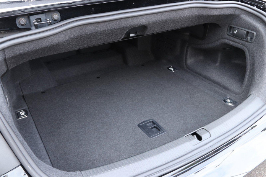 Audi A5 Cabriolet 40 Tfsi S-Tronic (150kW/204pk) ** MATRIX, LEDER, VIRTUAL, NEKVERW, 18-inch LMV, ADAPT. CRUISE ** 1e EIG - € 26.250,= onder NP ** ** INFORMEER OOK NAAR ONZE AANTREKKELIJKE FINANCIAL-LEASE TARIEVEN **