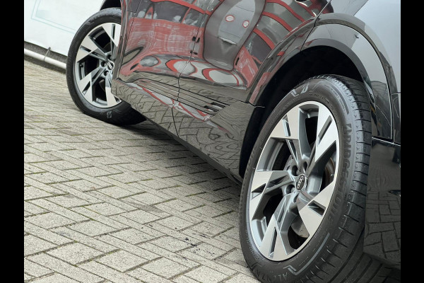 Audi e-tron 55 quattro Business edition Plus 95 kWh NL AUTO | CAMERA | PANO |