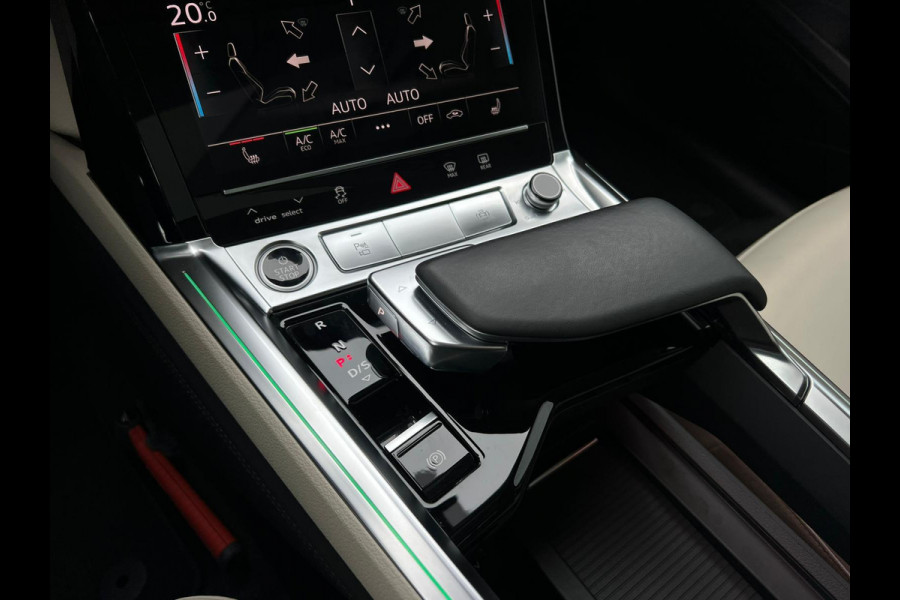 Audi e-tron 55 quattro Business edition Plus 95 kWh NL AUTO | CAMERA | PANO |