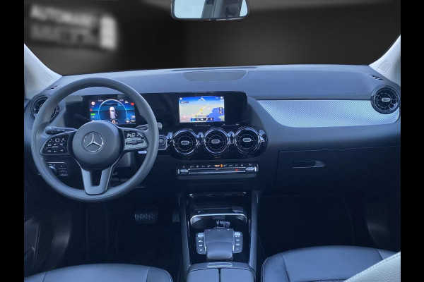 Mercedes-Benz B-Klasse 250e Business ** APPLE/ANDROID - NAVI - HALF-LEDER - SPOORASS - CRUISE ** 1e EIG - UNFALLFREI ** ** INFORMEER OOK NAAR ONZE AANTREKKELIJKE FINANCIAL-LEASE TARIEVEN **