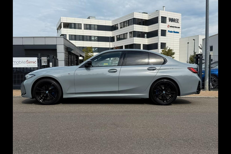 BMW 3 Serie 320d xDrive M-SPORT ** LASER, NAVI+, LEDER, HuD, ACC, SCHUIF/KANTEL, 19-inch LMV, H&K ** 1e EIG - UNFALLFREI - BMW GAR ** ** INFORMEER OOK NAAR ONZE AANTREKKELIJKE FINANCIAL-LEASE TARIEVEN **