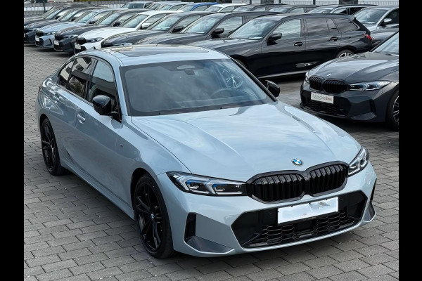 BMW 3 Serie 320d xDrive M-SPORT ** LASER, NAVI+, LEDER, HuD, ACC, SCHUIF/KANTEL, 19-inch LMV, H&K ** 1e EIG - UNFALLFREI - BMW GAR ** ** INFORMEER OOK NAAR ONZE AANTREKKELIJKE FINANCIAL-LEASE TARIEVEN **