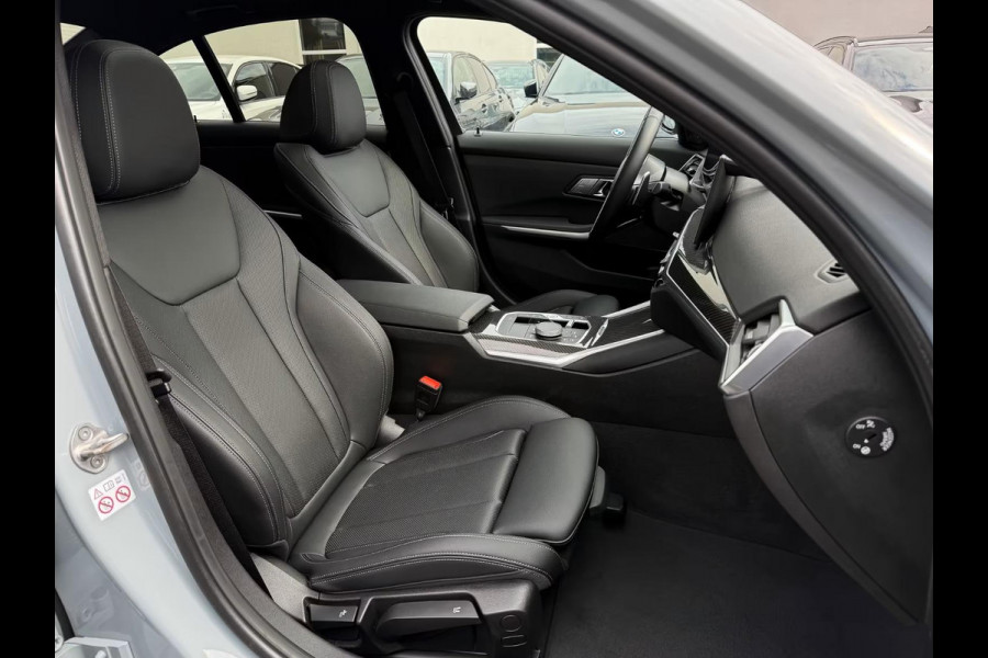 BMW 3 Serie 320d xDrive M-SPORT ** LASER, NAVI+, LEDER, HuD, ACC, SCHUIF/KANTEL, 19-inch LMV, H&K ** 1e EIG - UNFALLFREI - BMW GAR ** ** INFORMEER OOK NAAR ONZE AANTREKKELIJKE FINANCIAL-LEASE TARIEVEN **