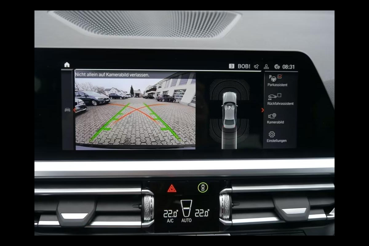 BMW 3 Serie 320iA M-SPORT ** LED, LC Prof, NAVI+, LEDER, MEMORY-, SPIEGEL-, 18-inch LMV ** UNFALLFREI ** ** INFORMEER OOK NAAR ONZE AANTREKKELIJKE FINANCIAL-LEASE TARIEVEN **