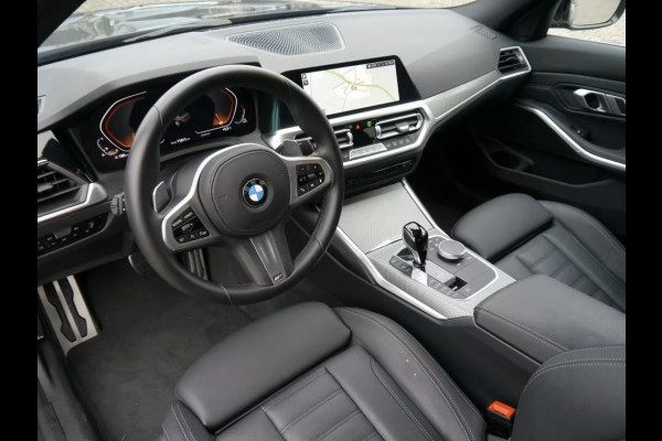 BMW 3 Serie 320iA M-SPORT ** LED, LC Prof, NAVI+, LEDER, MEMORY-, SPIEGEL-, 18-inch LMV ** UNFALLFREI ** ** INFORMEER OOK NAAR ONZE AANTREKKELIJKE FINANCIAL-LEASE TARIEVEN **
