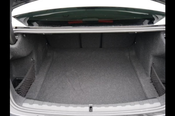 BMW 3 Serie 320iA M-SPORT ** LED, LC Prof, NAVI+, LEDER, MEMORY-, SPIEGEL-, 18-inch LMV ** UNFALLFREI ** ** INFORMEER OOK NAAR ONZE AANTREKKELIJKE FINANCIAL-LEASE TARIEVEN **