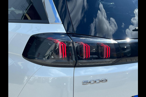 Peugeot 5008 1.2 PureTech Allure 7-PERSOONS | NAVI | 1/2 LEDER