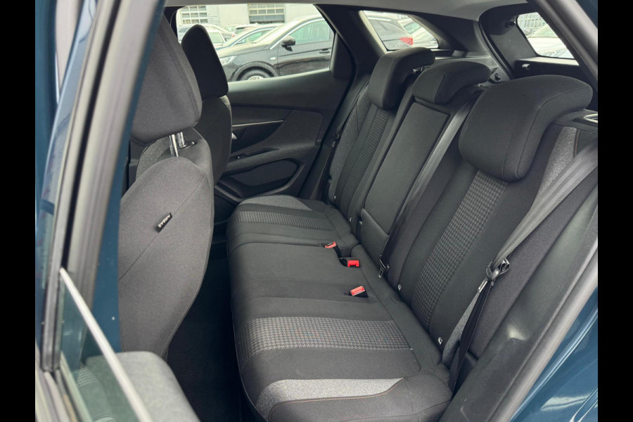 Peugeot 3008 1.2 PureTech Blue Lease Active NL AUTO | CAMERA | TREKHAAK | CARPLAY |