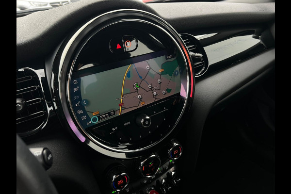 MINI Cooper Mini 1.5 Business Edition NL AUTO | LEDER | CAMERA | DEALER ONDERH | CARPLAY |