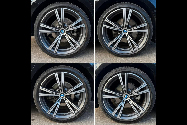 BMW 3 Serie Touring 320d xDrive M-SPORT ** LED, NAVI+, LEDER, PANORAMA, H&K, HuD, TREKH, 19-inch LMV ** 1e EIG - UNFALLFREI ** ** INFORMEER OOK NAAR ONZE AANTREKKELIJKE FINANCIAL-LEASE TARIEVEN **