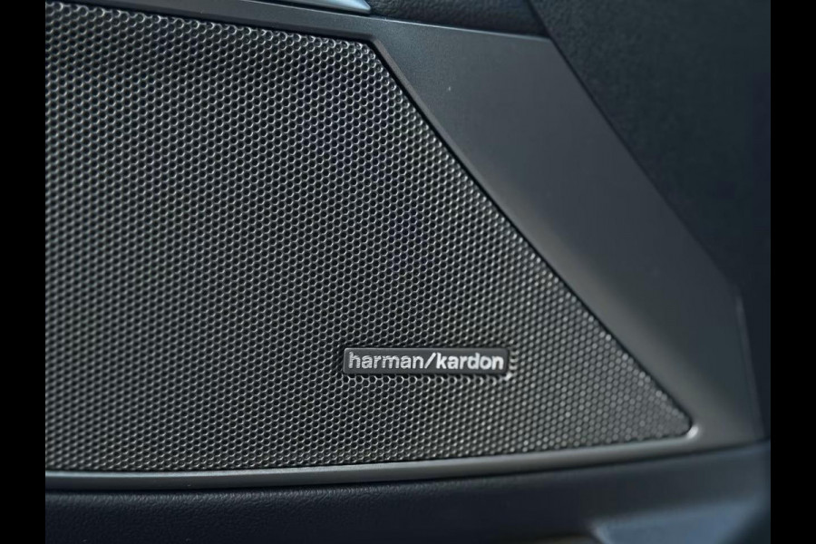 BMW 3 Serie Touring 320d xDrive M-SPORT ** LED, NAVI+, LEDER, PANORAMA, H&K, HuD, TREKH, 19-inch LMV ** 1e EIG - UNFALLFREI ** ** INFORMEER OOK NAAR ONZE AANTREKKELIJKE FINANCIAL-LEASE TARIEVEN **