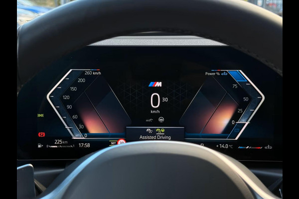 BMW 3 Serie Touring 320d xDrive M-SPORT ** LED, NAVI+, LEDER, PANORAMA, H&K, HuD, TREKH, 19-inch LMV ** 1e EIG - UNFALLFREI ** ** INFORMEER OOK NAAR ONZE AANTREKKELIJKE FINANCIAL-LEASE TARIEVEN **