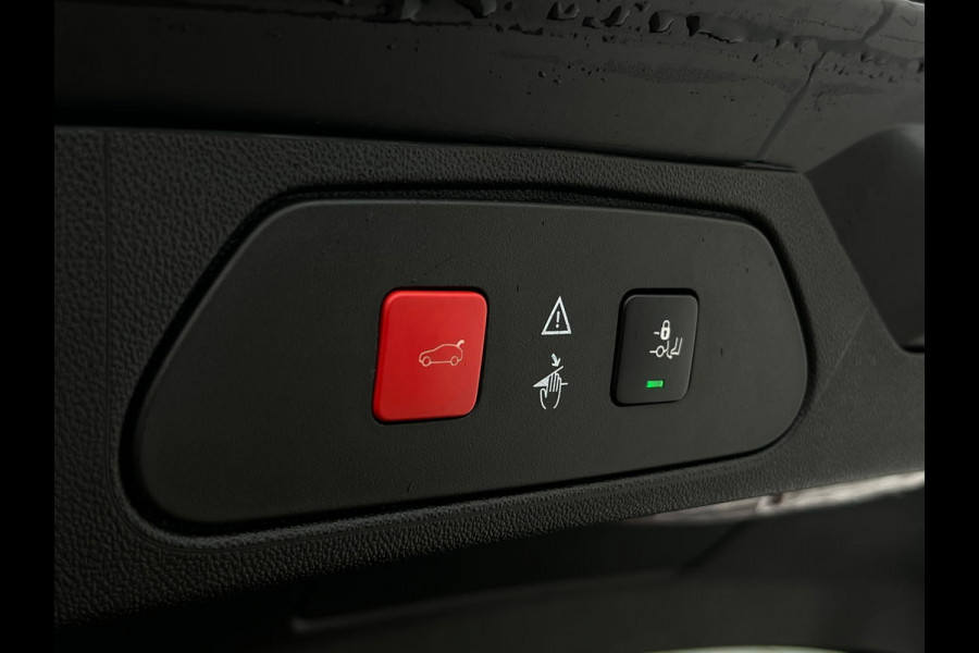 Opel Grandland X 1.6 Turbo Hybrid4 Ultimate NL-AUTO | TREKHAAK | LEDER