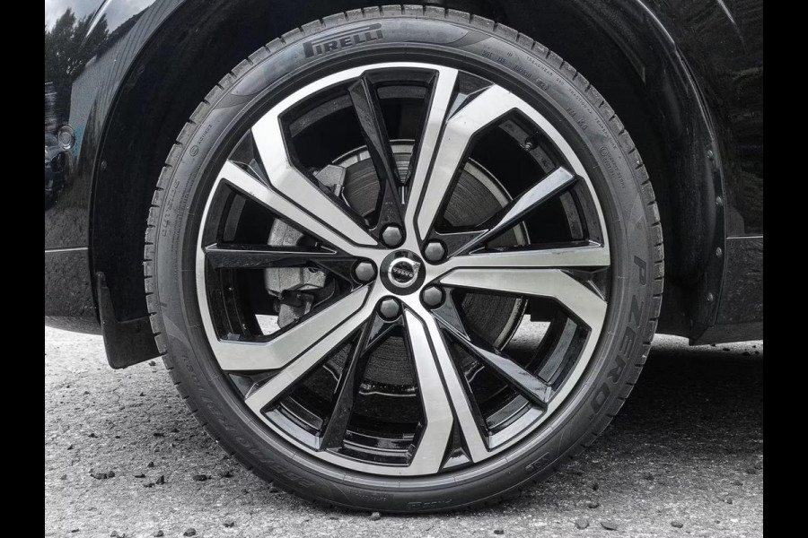 Volvo XC60 2.0 T8 Plug-in hybrid AWD ULTRA Dark (335kW/455PK) FULL OPTION (PANO / TREKH) ** 1e EIG - Ex VOLVO ** INFORMEER OOK NAAR ONZE AANTREKKELIJKE FINANCIAL-LEASE TARIEVEN **