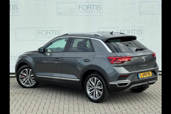Volkswagen T-Roc 1.5 TSI Sport Business R CAMERA | TREKHAAK | NETTE AUTO | VIRTUAL COCKPIT |