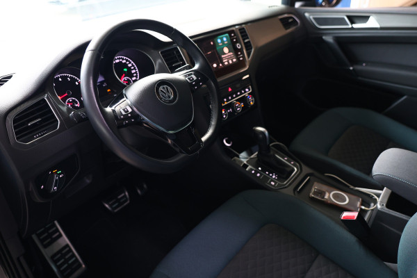 Volkswagen Golf Sportsvan 1.5 TSI ACT DSG Highline IQ-Drive ACC CARPLAY STOELVW '19