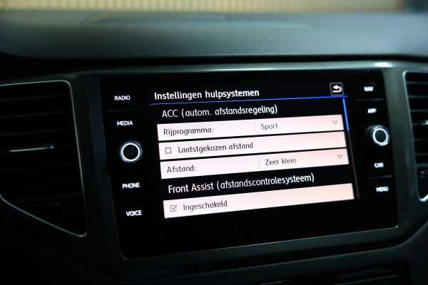 Volkswagen Golf Sportsvan 1.5 TSI ACT DSG Highline IQ-Drive ACC CARPLAY STOELVW '19
