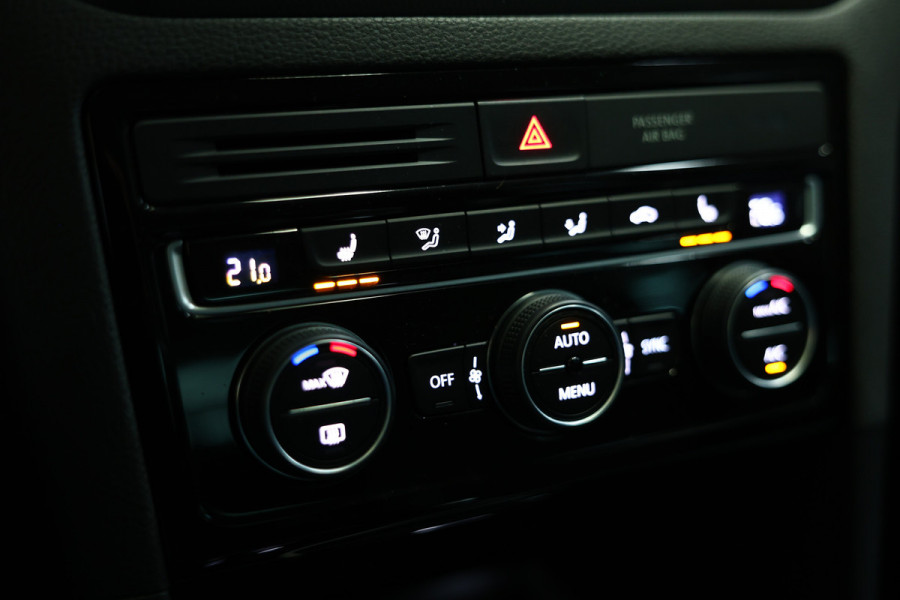Volkswagen Golf Sportsvan 1.5 TSI ACT DSG Highline IQ-Drive ACC CARPLAY STOELVW '19
