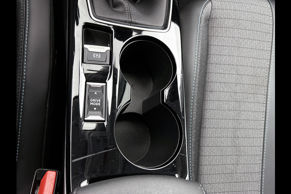 Peugeot 208 1.5 HDi Blue Allure / Navigatie / Pdc.+Camera / Airco-ecc./ Radio-multimedia / / Apk nieuw