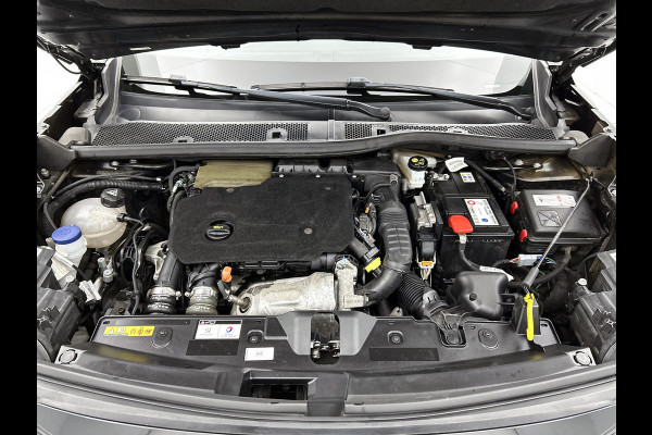 Peugeot 2008 1.5 HDi Blue Active / Trekhaak / Airco-ecc./ Camera / Navigatie / Radio multimedia / Apk 12-26