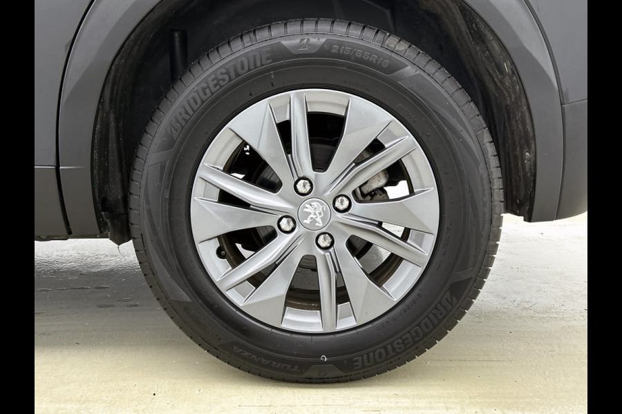 Peugeot 2008 1.5 HDi Blue Active / Trekhaak / Airco-ecc./ Camera / Navigatie / Radio multimedia / Apk 12-26