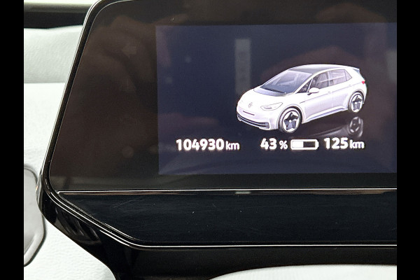 Volkswagen ID.3 First Plus 58 kWh / Trekhaak / Pdc.+Camera / Airco-ecc./ Navigatie / Xenon / Stoelverwarming / Apk 11-2026