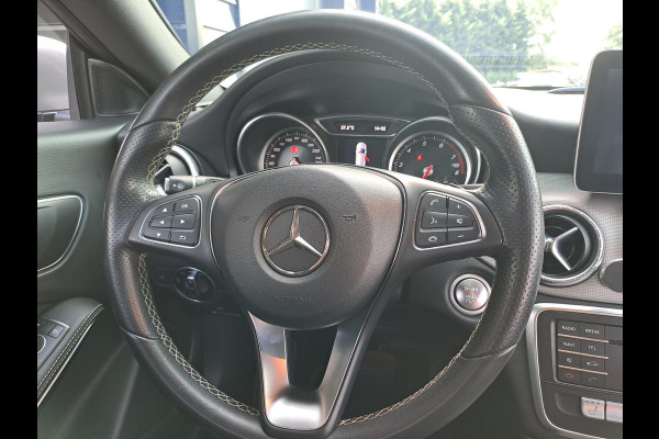 Mercedes-Benz CLA-Klasse Shooting Brake 180 Business Solution | LED | Trekhaak | All-seasons | Sportstoelen | PDC | Navi | Camera |
