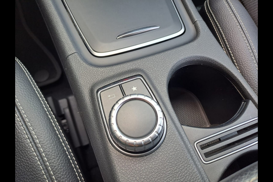 Mercedes-Benz CLA-Klasse Shooting Brake 180 Business Solution | LED | Trekhaak | All-seasons | Sportstoelen | PDC | Navi | Camera |