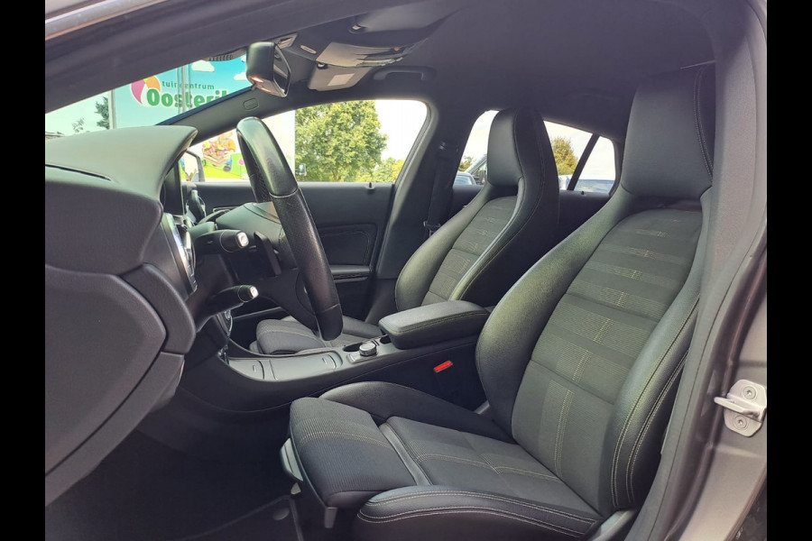 Mercedes-Benz CLA-Klasse Shooting Brake 180 Business Solution | LED | Trekhaak | All-seasons | Sportstoelen | PDC | Navi | Camera |