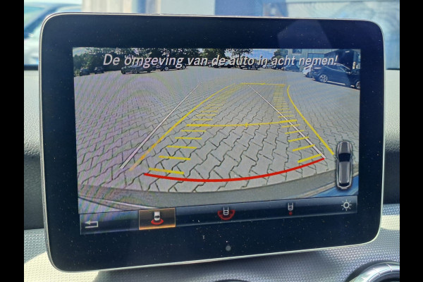 Mercedes-Benz CLA-Klasse Shooting Brake 180 Business Solution | LED | Trekhaak | All-seasons | Sportstoelen | PDC | Navi | Camera |