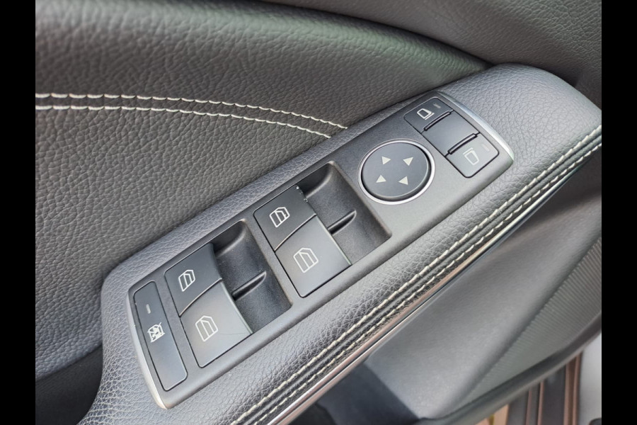 Mercedes-Benz CLA-Klasse Shooting Brake 180 Business Solution | LED | Trekhaak | All-seasons | Sportstoelen | PDC | Navi | Camera |