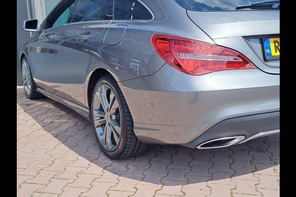 Mercedes-Benz CLA-Klasse Shooting Brake 180 Business Solution | LED | Trekhaak | All-seasons | Sportstoelen | PDC | Navi | Camera |