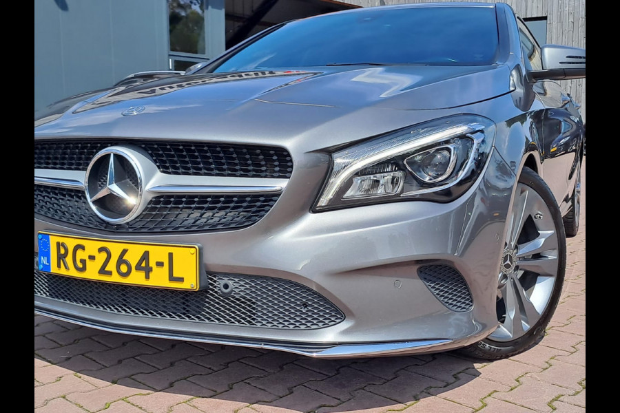 Mercedes-Benz CLA-Klasse Shooting Brake 180 Business Solution | LED | Trekhaak | All-seasons | Sportstoelen | PDC | Navi | Camera |