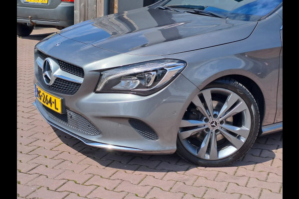 Mercedes-Benz CLA-Klasse Shooting Brake 180 Business Solution | LED | Trekhaak | All-seasons | Sportstoelen | PDC | Navi | Camera |