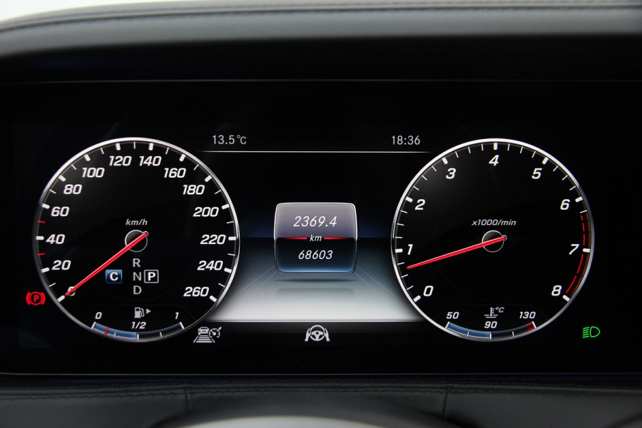 Mercedes-Benz S-Klasse 650 Maybach | Chauffeur | Entertainment | Pano
