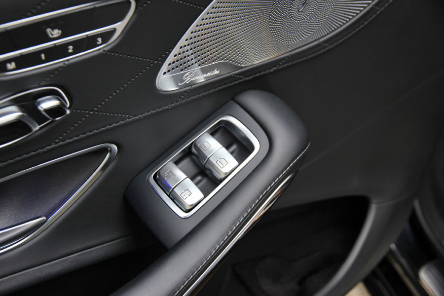 Mercedes-Benz S-Klasse 650 Maybach | Chauffeur | Entertainment | Pano