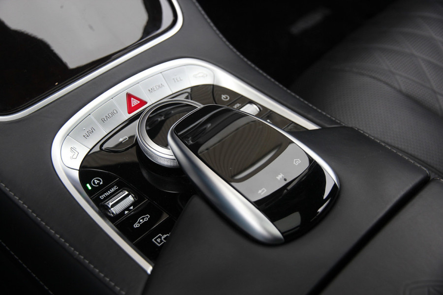 Mercedes-Benz S-Klasse 650 Maybach | Chauffeur | Entertainment | Pano