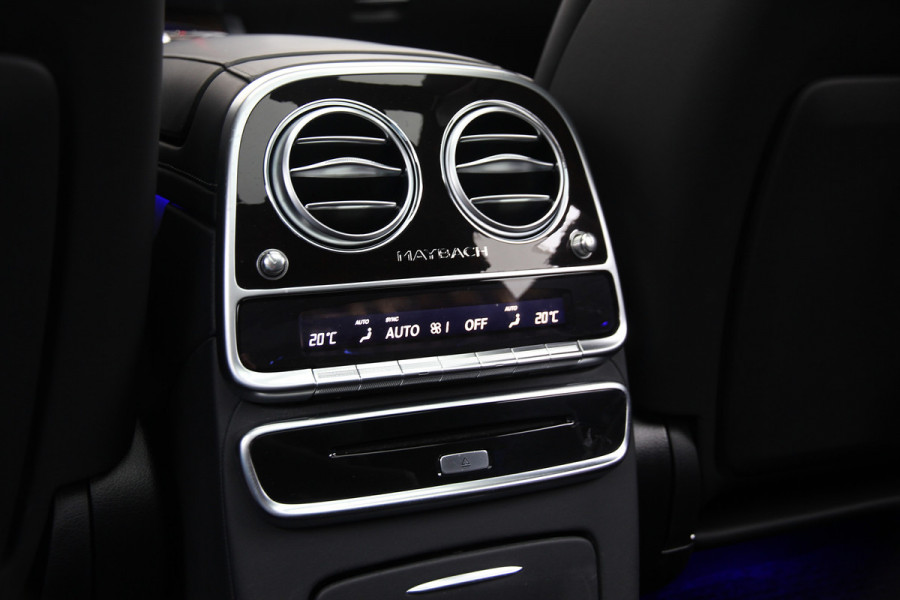 Mercedes-Benz S-Klasse 650 Maybach | Chauffeur | Entertainment | Pano
