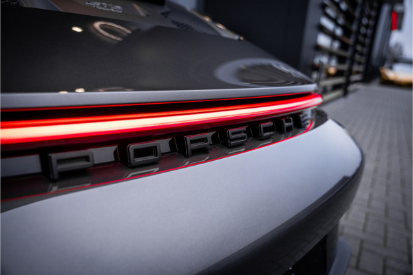 Porsche 911 992 4.0 GT3 Touring - Exclusive Manufaktur | Sport Chrono + | Bose | Lift