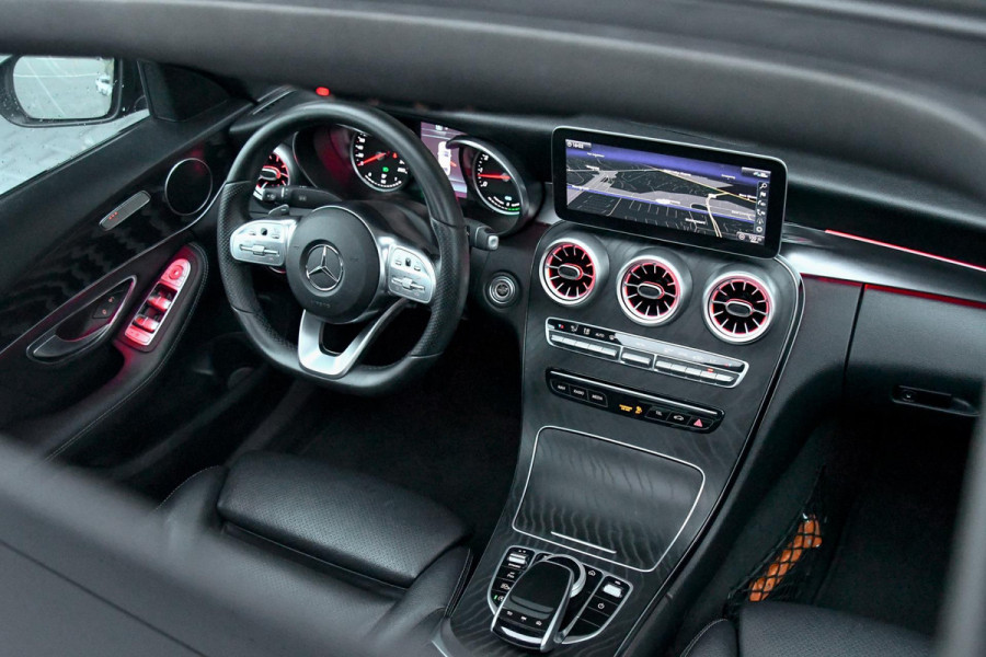 Mercedes-Benz C-Klasse 200 AMG Night ed. Pano, ACC, Keyless, Leder, Camera, Sfeer, Dodeh, CarPlay!