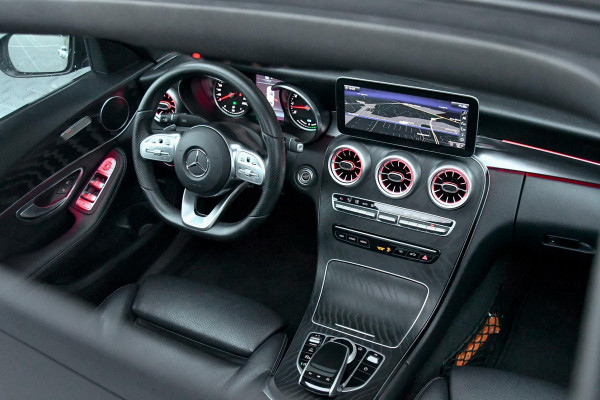 Mercedes-Benz C-Klasse 200 AMG Night ed. Pano, ACC, Keyless, Leder, Camera, Sfeer, Dodeh, CarPlay!