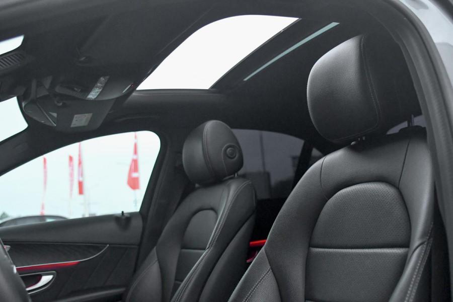 Mercedes-Benz C-Klasse 200 AMG Night ed. Pano, ACC, Keyless, Leder, Camera, Sfeer, Dodeh, CarPlay!