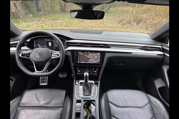 Volkswagen Arteon Shooting Brake eHYBRID 218PK DSG R-LINE BUSINESS LEDER/NAVI/STUURVERW.