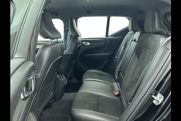 Volvo XC40 Recharge 78KWH. SOH 91% AWD R-Design / Pdc.+Camera / 1/2 Leder / Stoel-Stuurverwarming / Navigatie / Apk 05-2027