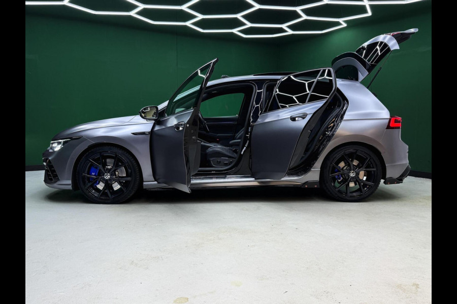 Volkswagen Golf 2.0 TSI R 4Motion H/K | Head-up | IQ | Pano