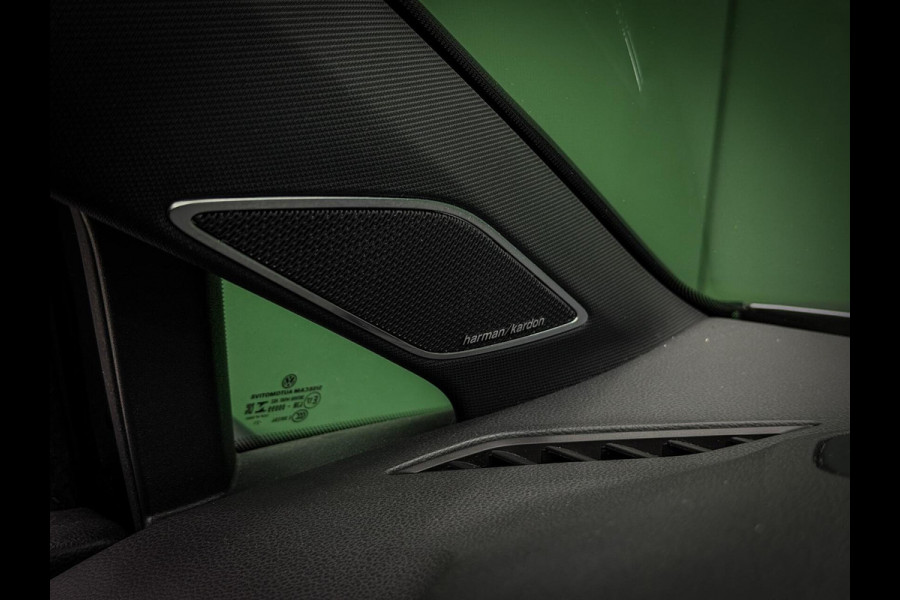 Volkswagen Golf 2.0 TSI R 4Motion H/K | Head-up | IQ | Pano