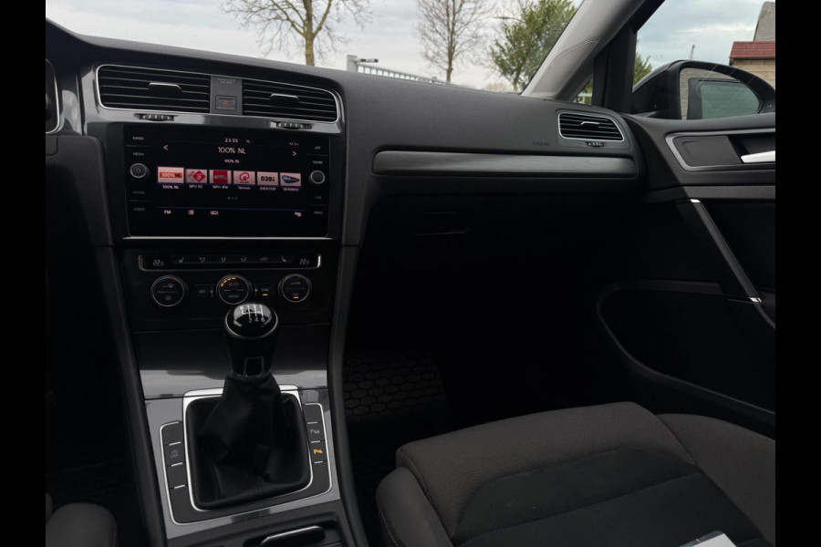 Volkswagen Golf 1.4 TSI Highline Business R VIRTUAL COCKPIT / MASSAGESTOEL / ALCANTARA / ACC / PDC / 4-SEIZ. BAND / LEDVERLICHTING