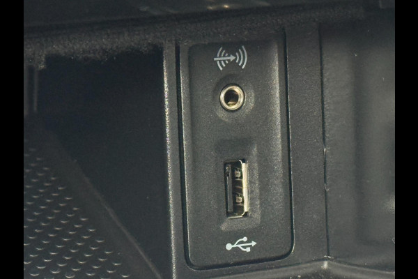 Volkswagen Golf 1.4 TSI Highline Business R VIRTUAL COCKPIT / MASSAGESTOEL / ALCANTARA / ACC / PDC / 4-SEIZ. BAND / LEDVERLICHTING