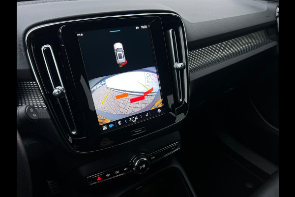 Volvo XC40 Recharge P8 AWD R-Design NL AUTO | LEDER | CAMERA | HARMAN KARDON | STUURWIEL VERW