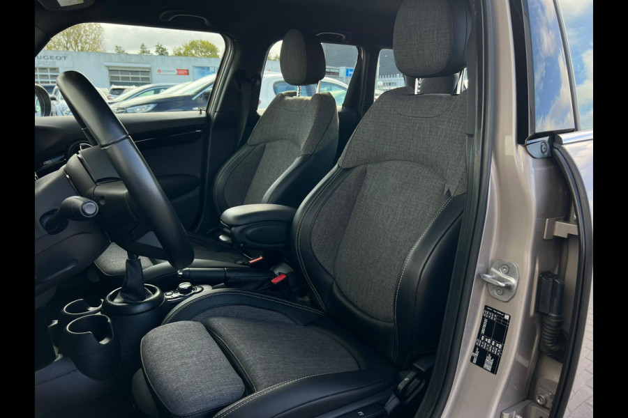 MINI Cooper Mini 1.5 Camden Edition NL AUTO | CARPLAY | DEALER ONDERH | UNION JACK